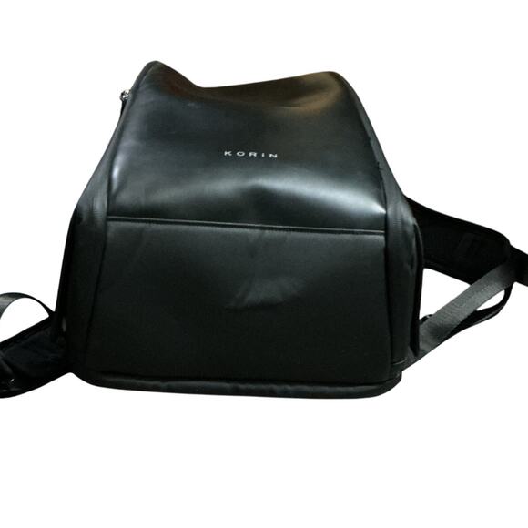 Korin Anti-Theft Laptop Backpack with Lock USB Port Fits 16” Black - Picture 10 of 15